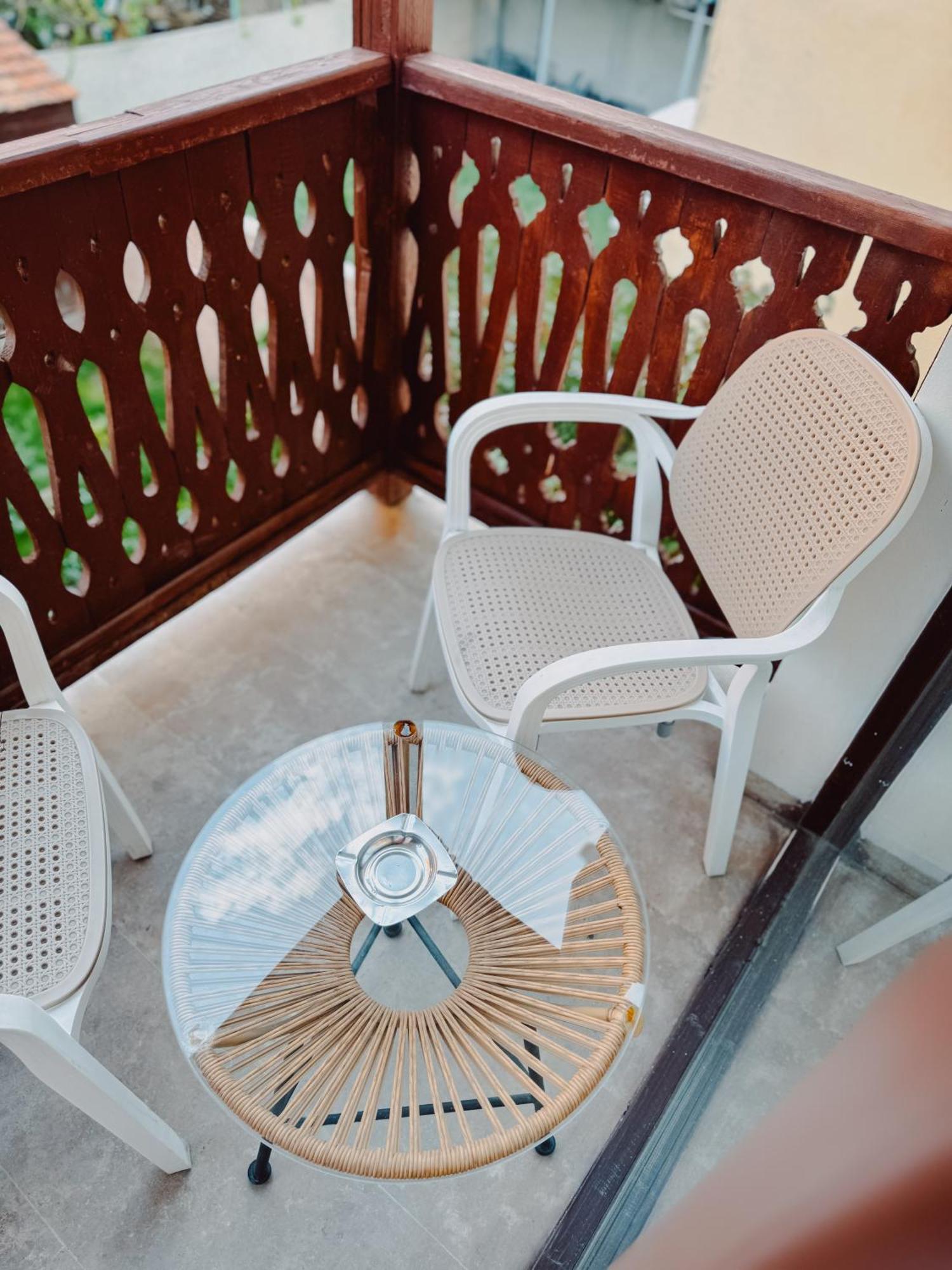 Armenia Hotel 예레반 외부 사진