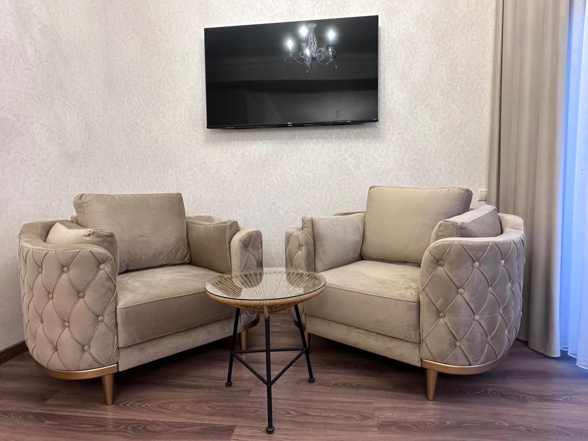 Armenia Hotel 예레반 외부 사진