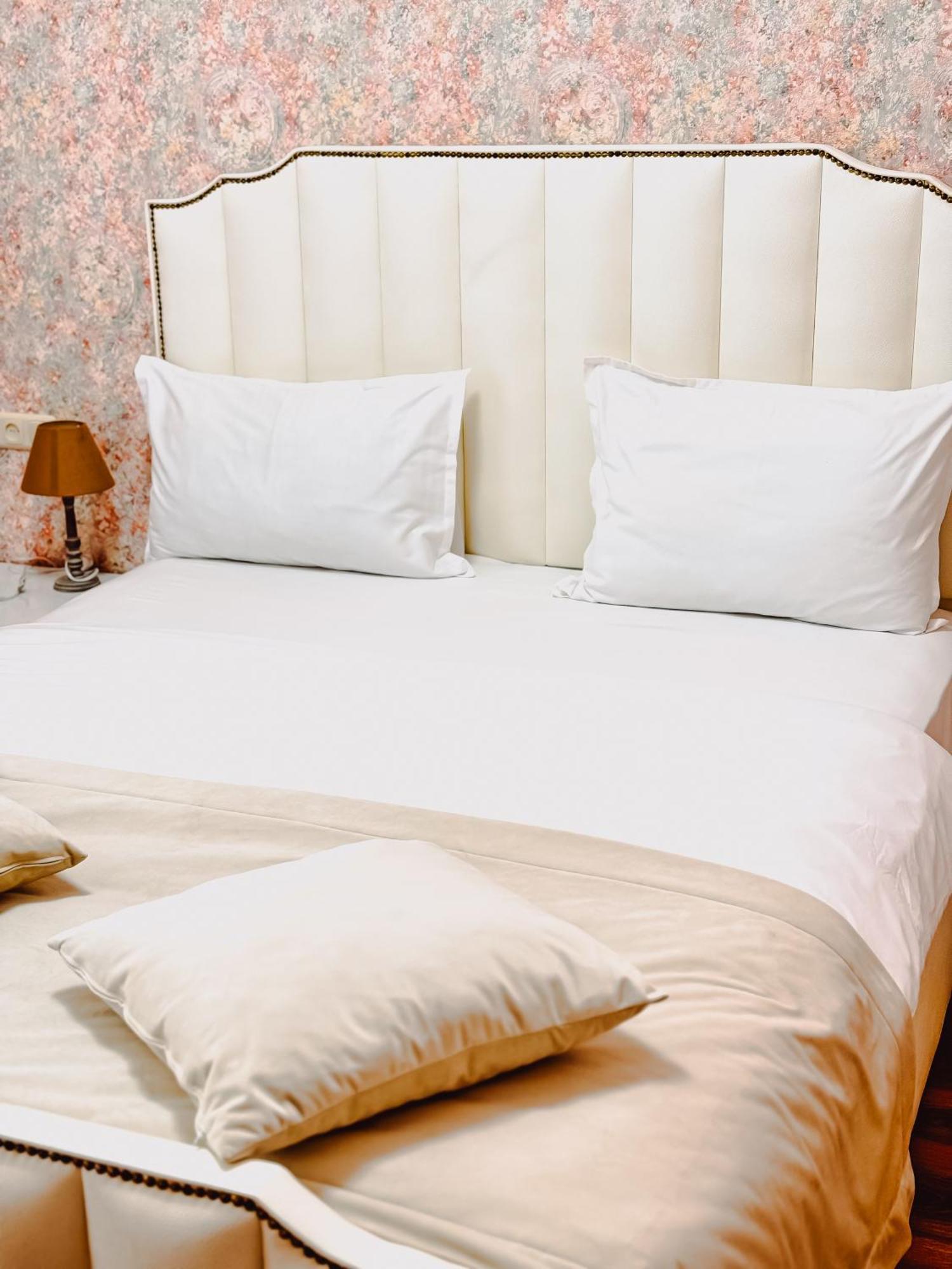Armenia Hotel 예레반 외부 사진