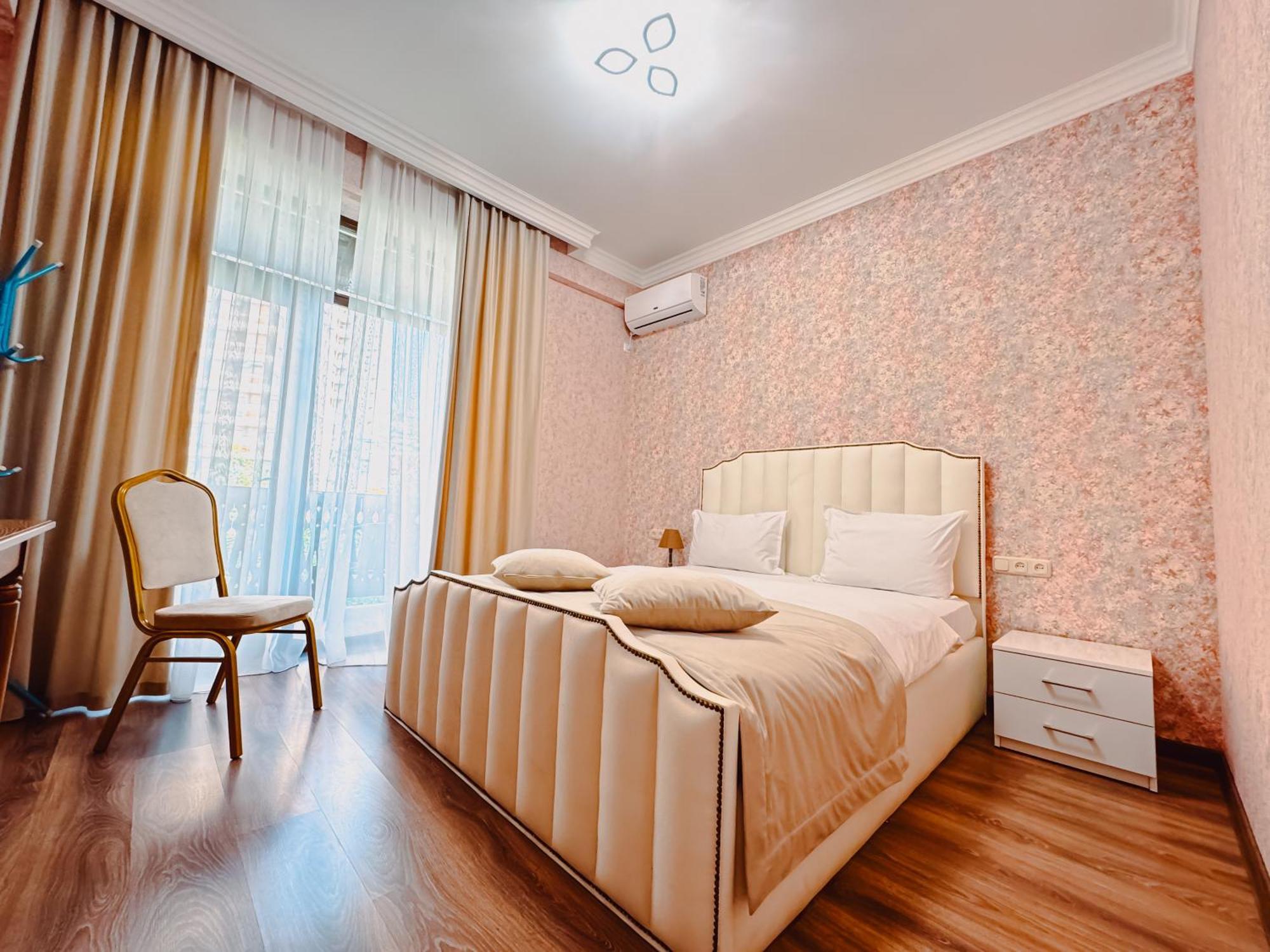 Armenia Hotel 예레반 외부 사진